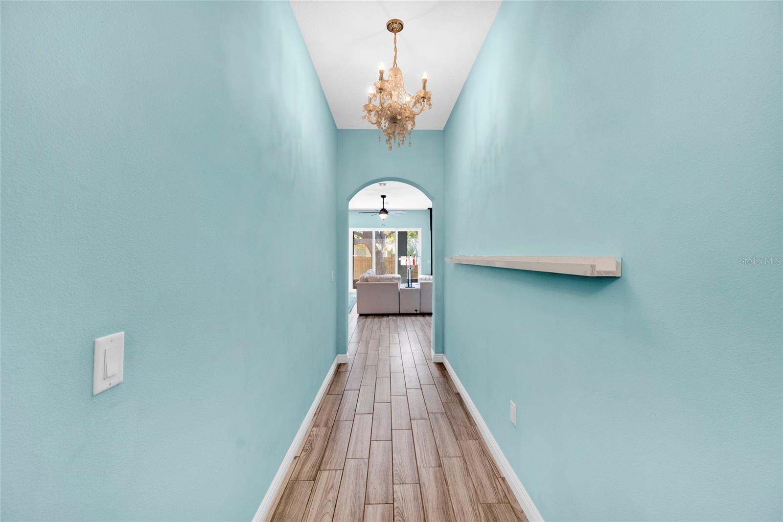 Image 18 of 44 For 131 Pennsylvania Avenue