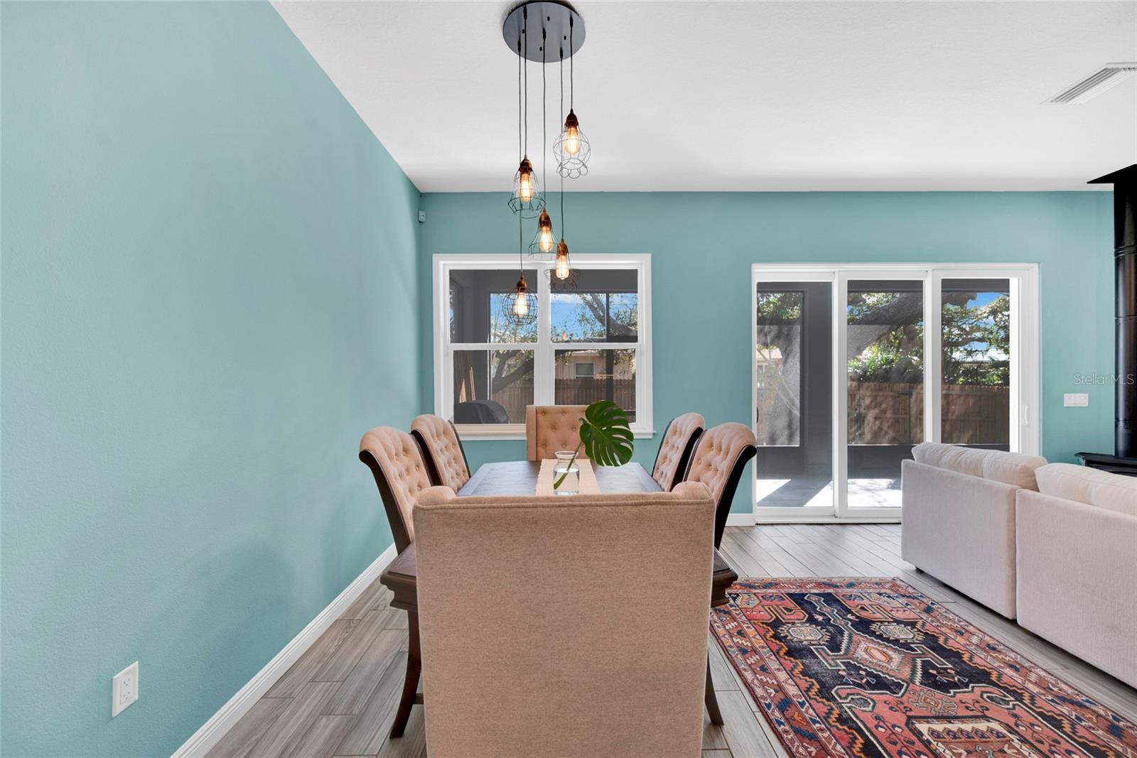 Image 23 of 44 For 131 Pennsylvania Avenue