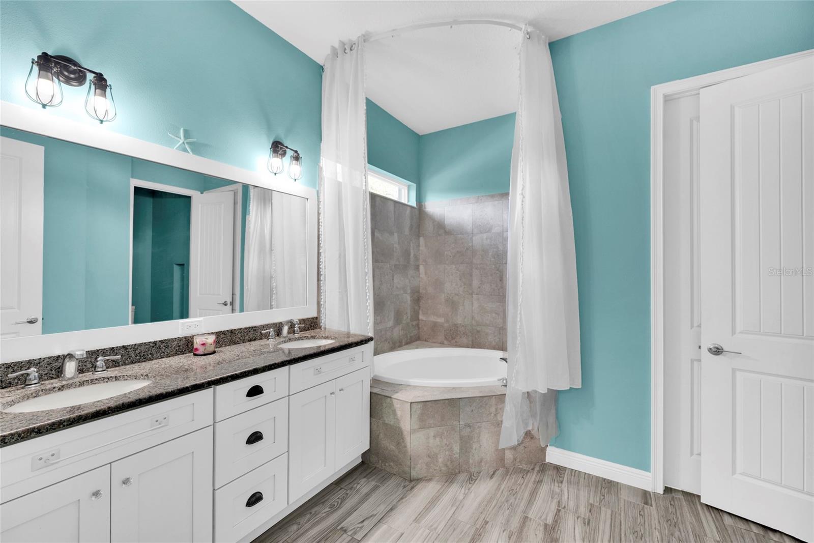 Image 31 of 44 For 131 Pennsylvania Avenue