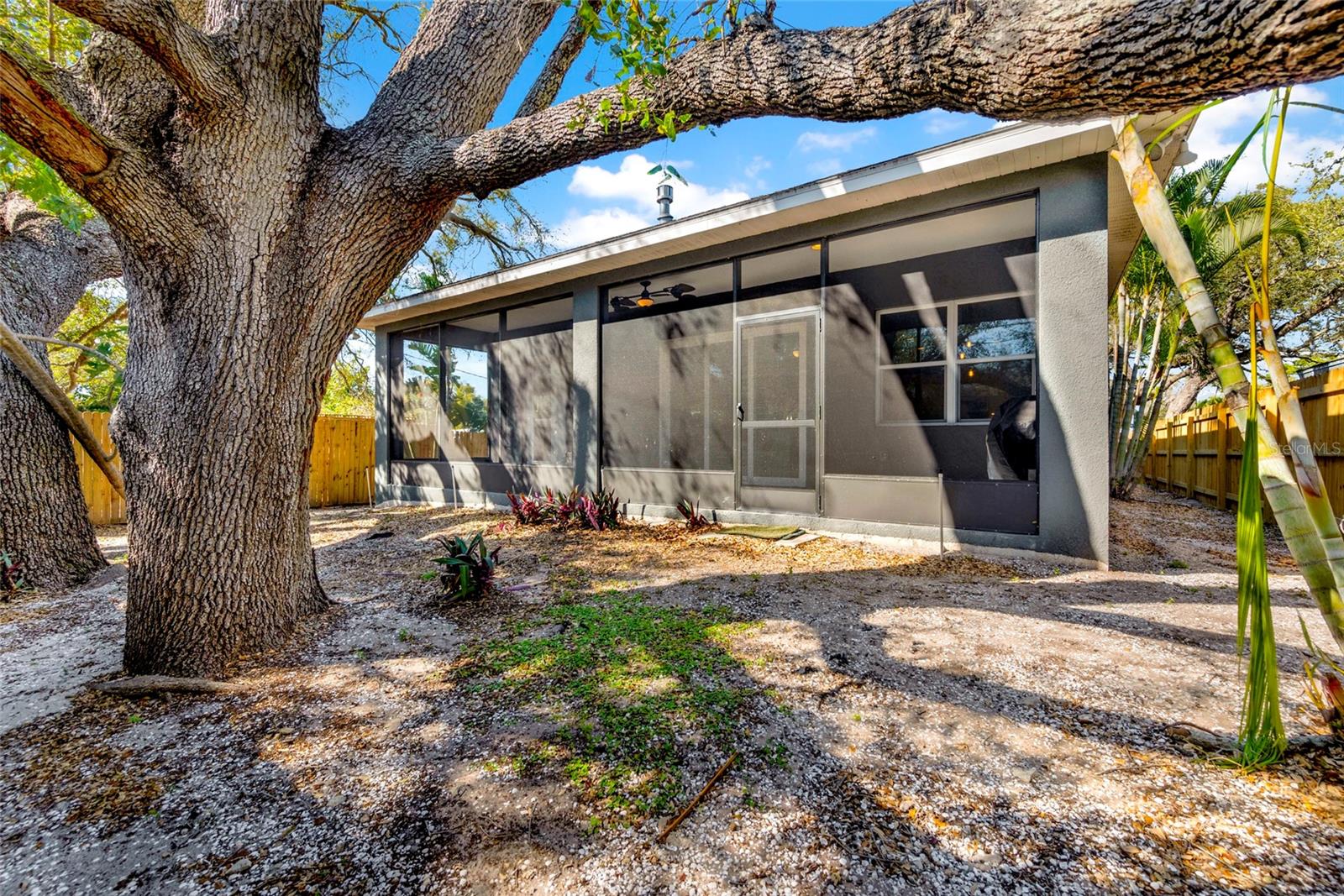 Image 42 of 44 For 131 Pennsylvania Avenue