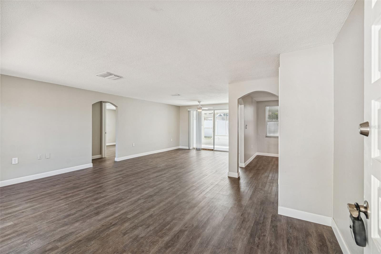 Image 4 of 62 For 10110 Brandywine Lane