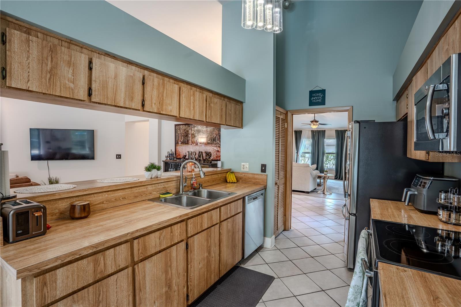 Image 16 of 45 For 12111 Steppingstone Boulevard