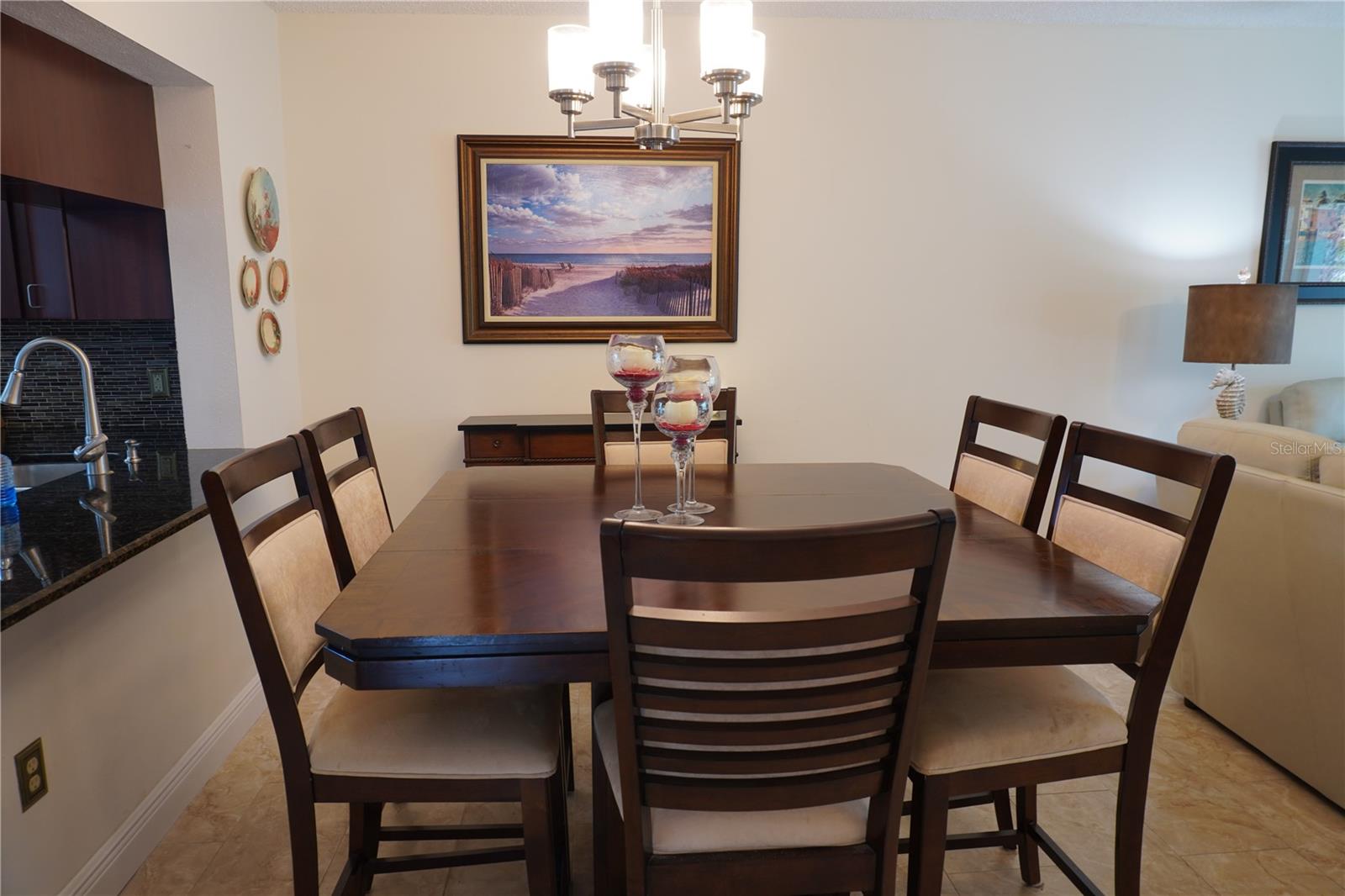 Image 5 of 28 For 10215 Regal  15