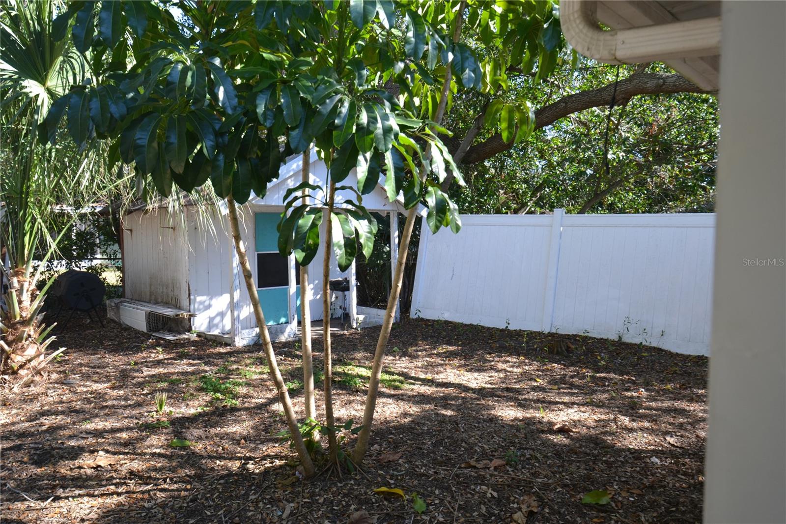 Image 36 of 65 For 11465 92nd Street