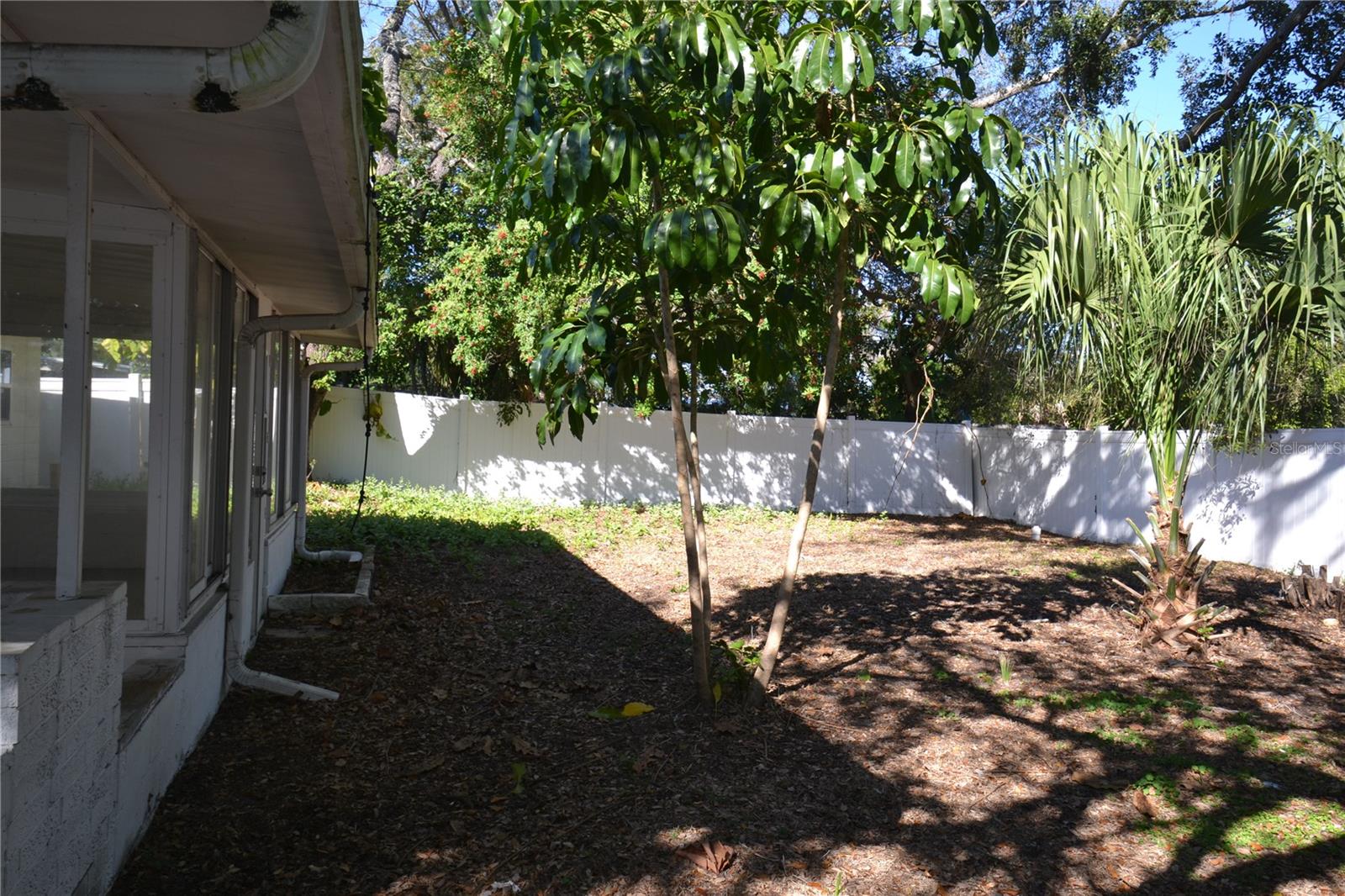 Image 39 of 65 For 11465 92nd Street