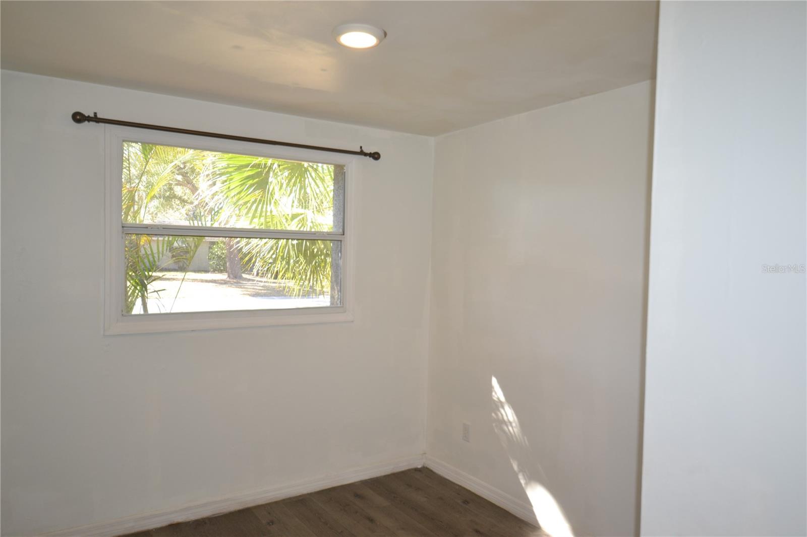 Image 46 of 65 For 11465 92nd Street