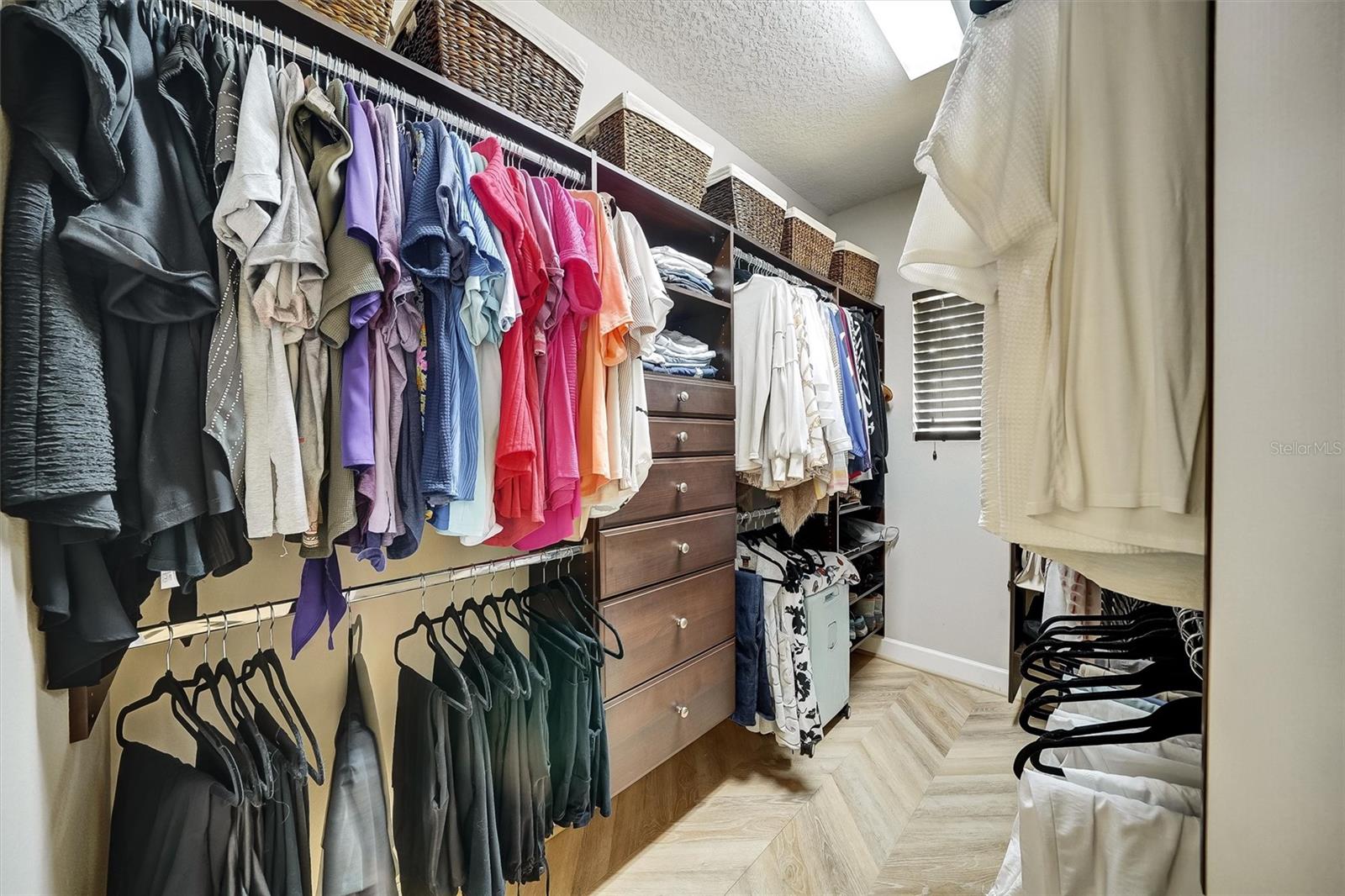 Listing photo id 23 for 1611 Tilted Cypress Place