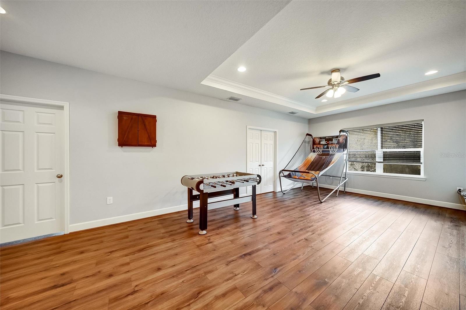 Listing photo id 37 for 1611 Tilted Cypress Place