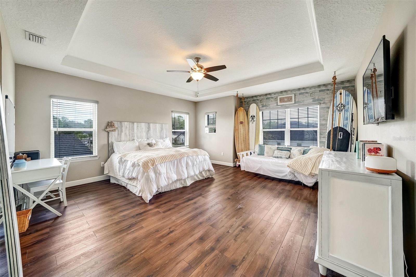 Listing photo id 40 for 1611 Tilted Cypress Place