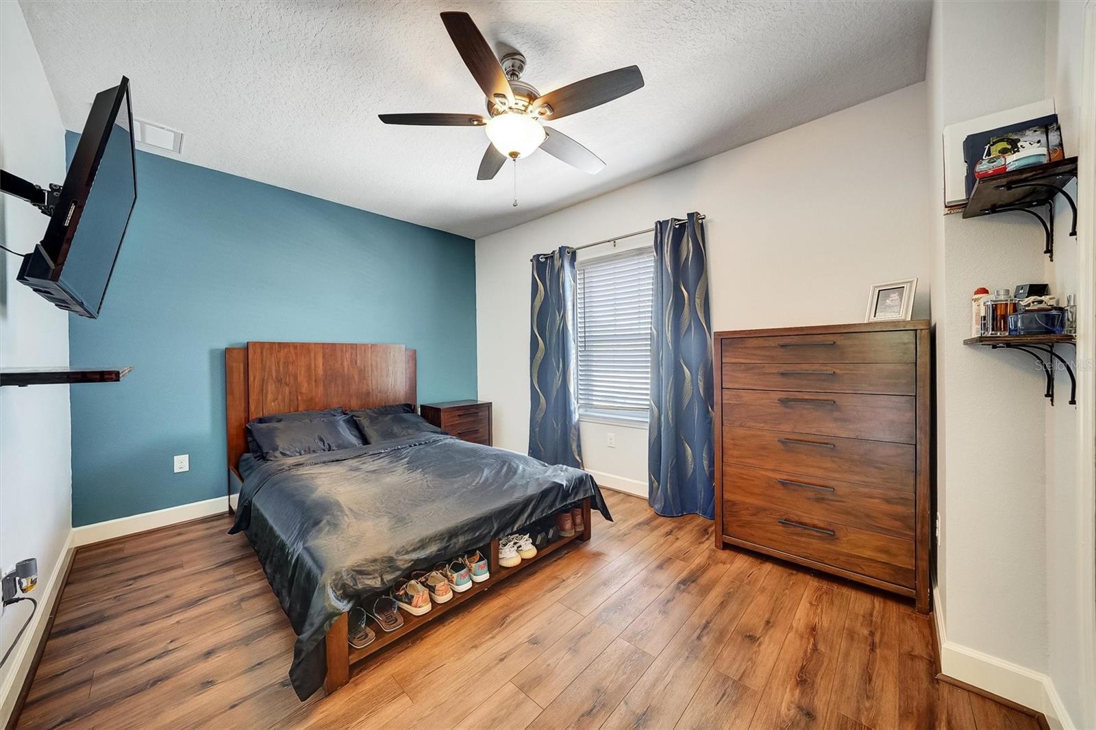 Listing photo id 53 for 1611 Tilted Cypress Place