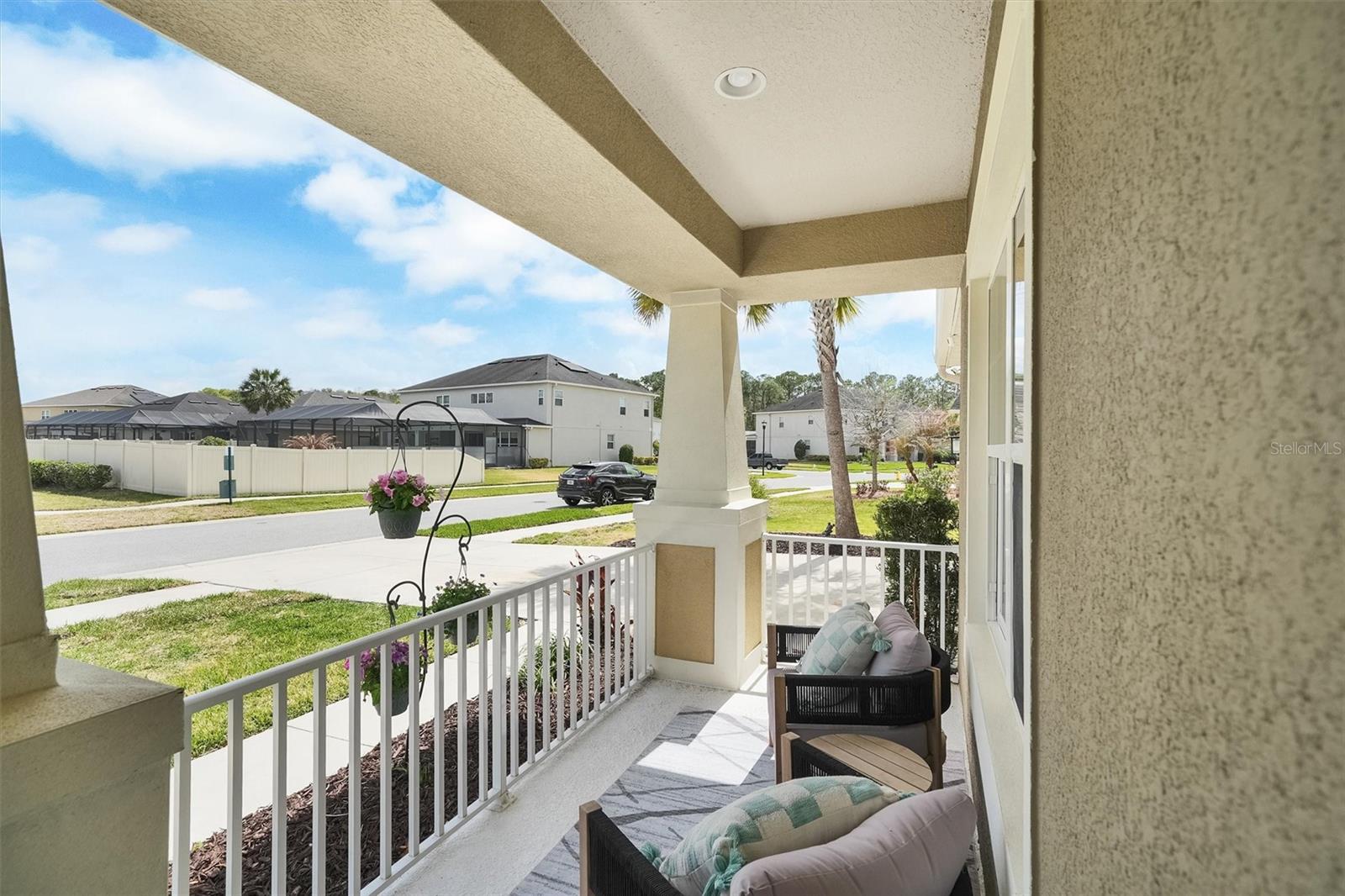 Listing photo id 65 for 1611 Tilted Cypress Place