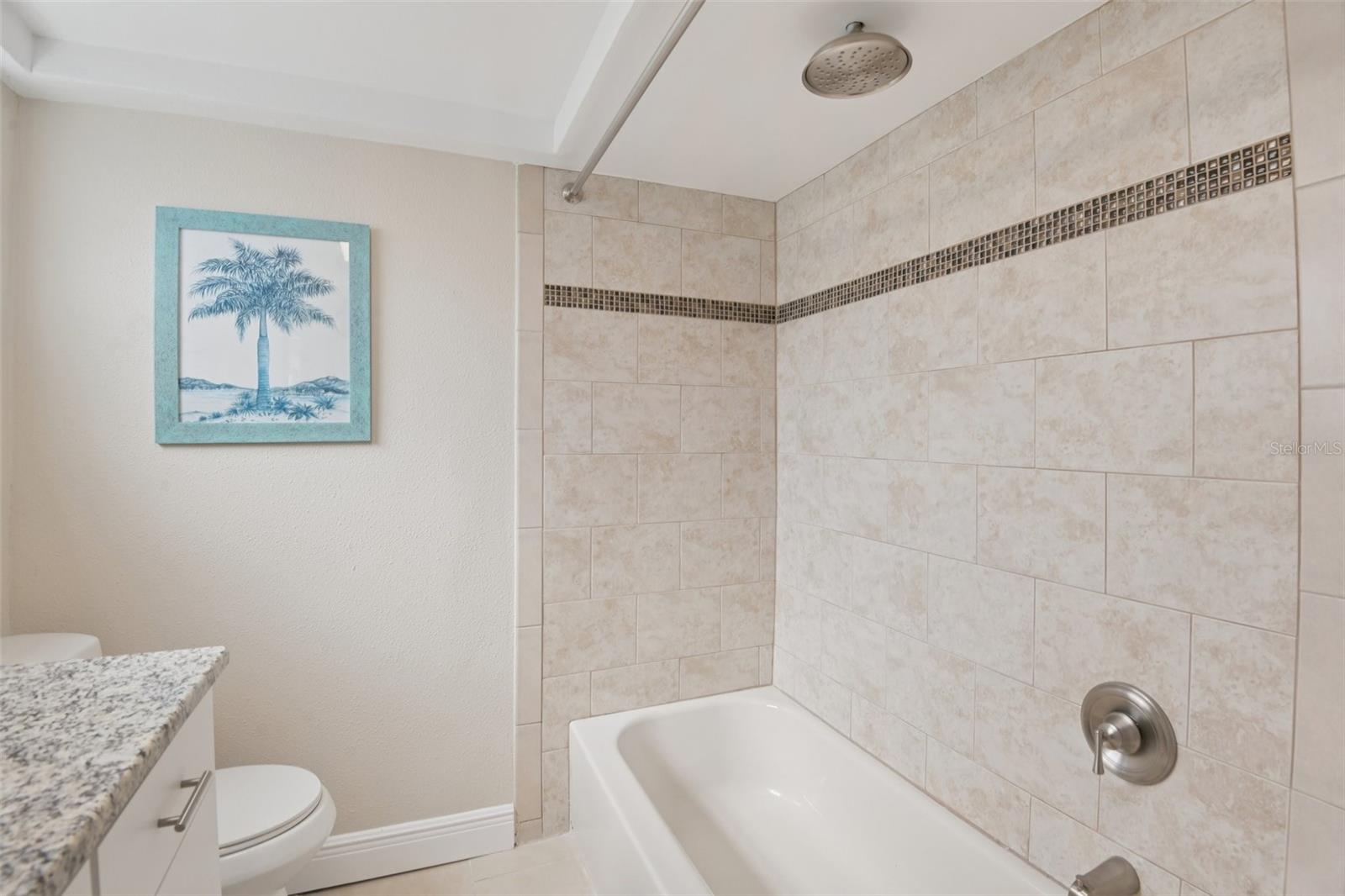 Image 17 of 35 For 3855 Topsail Trail