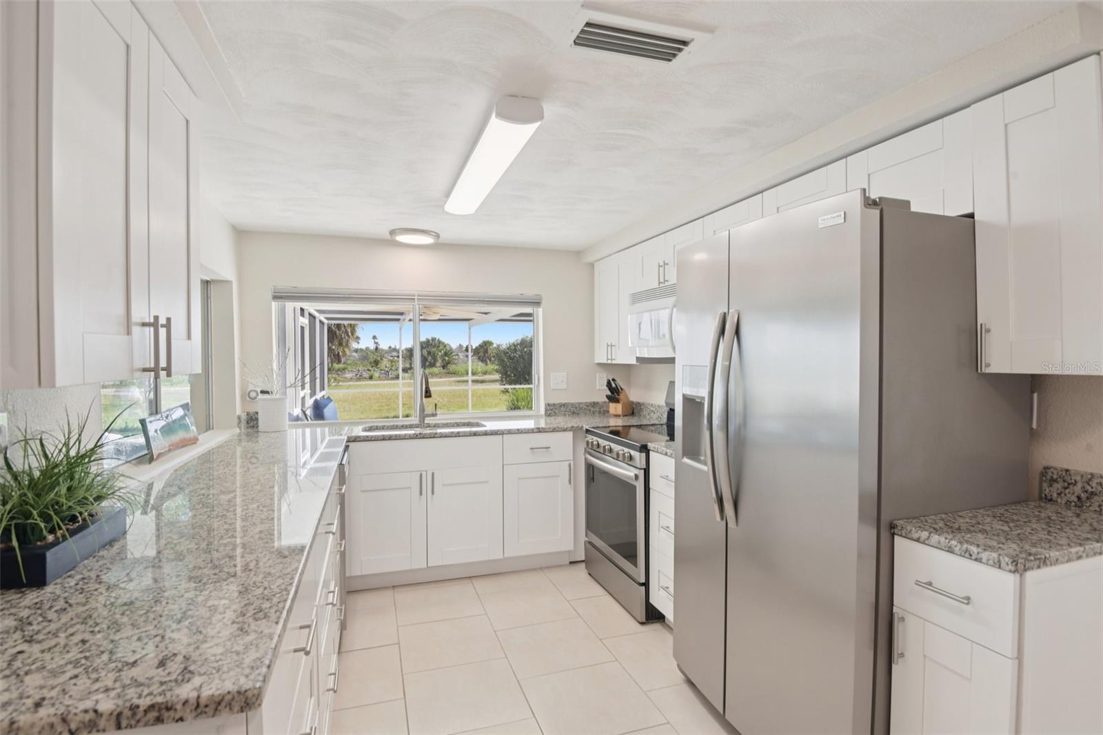 Image 9 of 35 For 3855 Topsail Trail