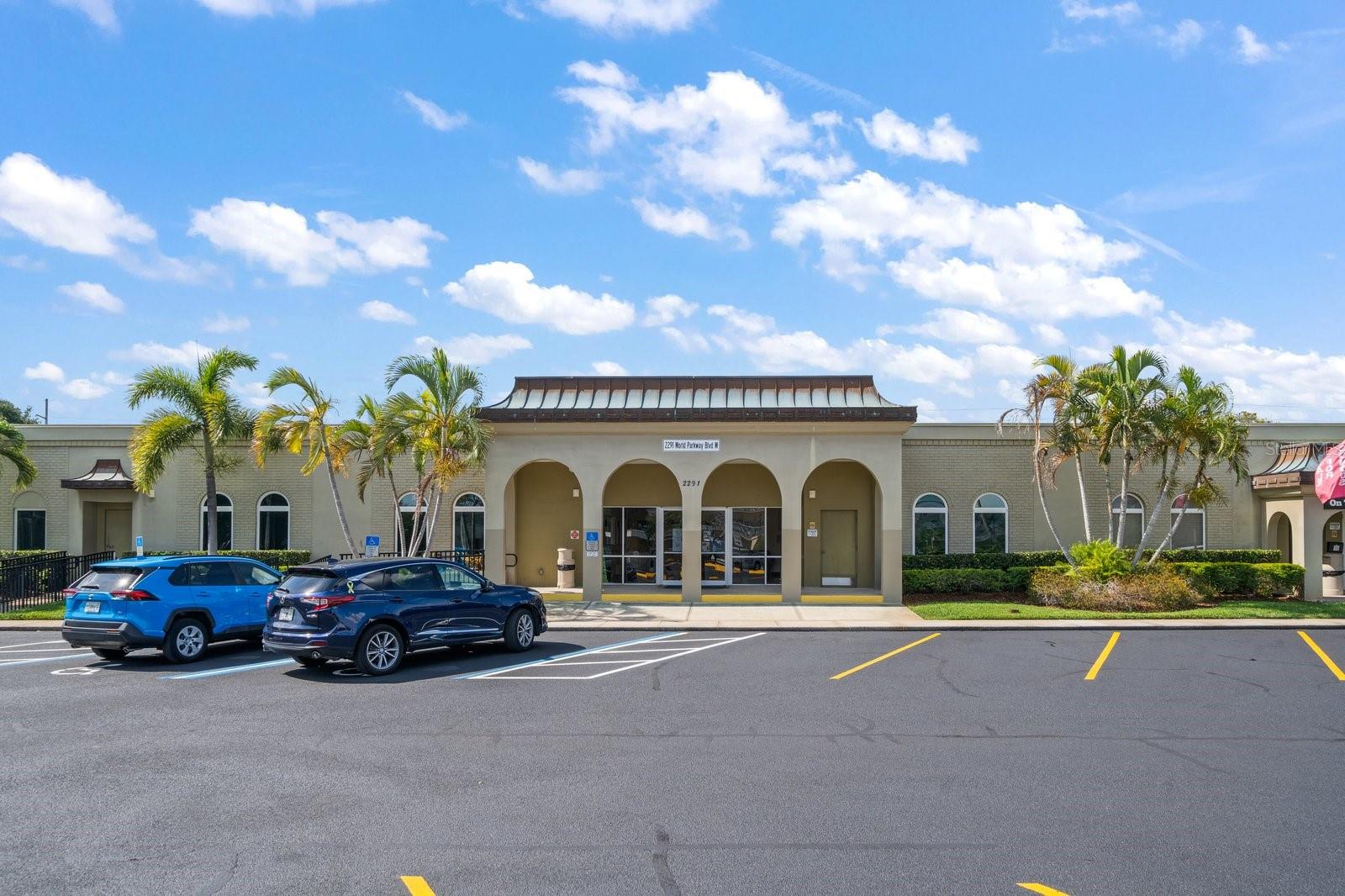 Image 32 of 35 For 2170 Americus Boulevard S 4