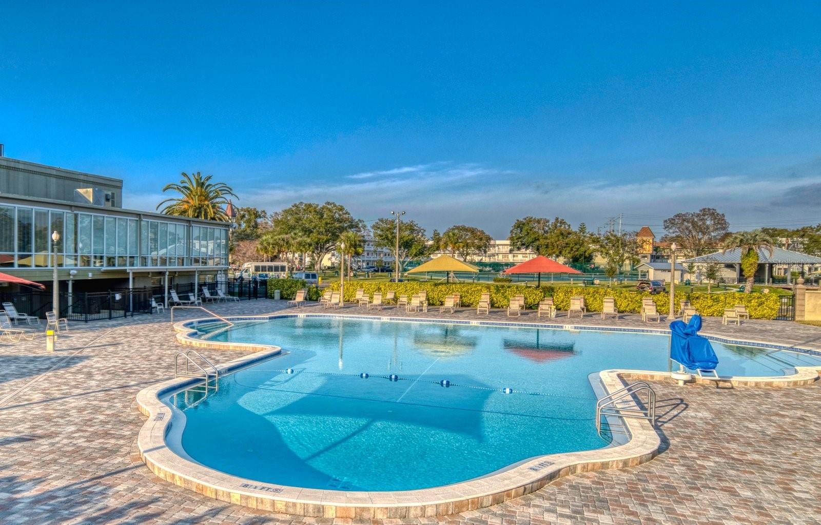 Image 33 of 35 For 2170 Americus Boulevard S 4