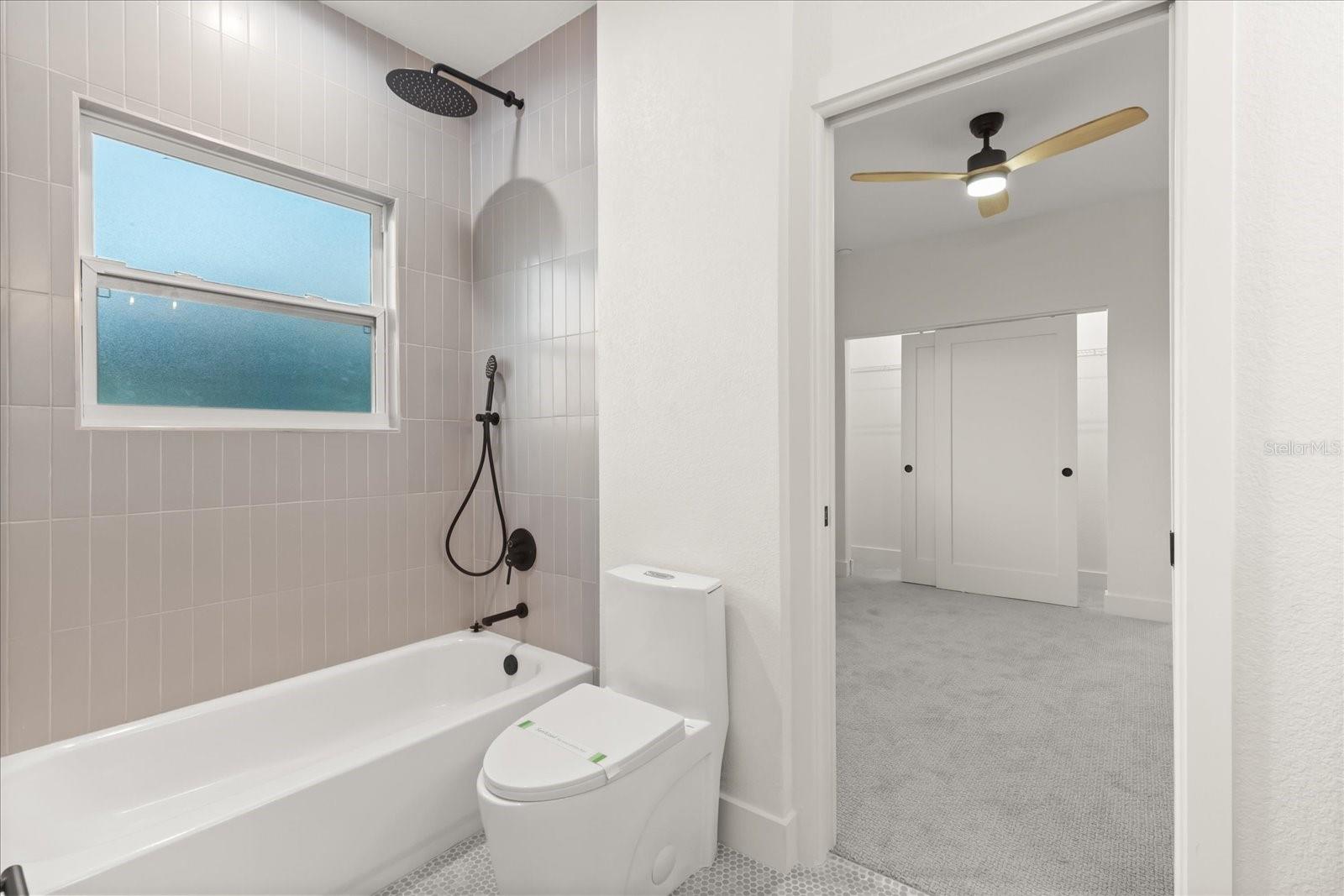 Image 28 of 40 For 2350 2nd Avenue N