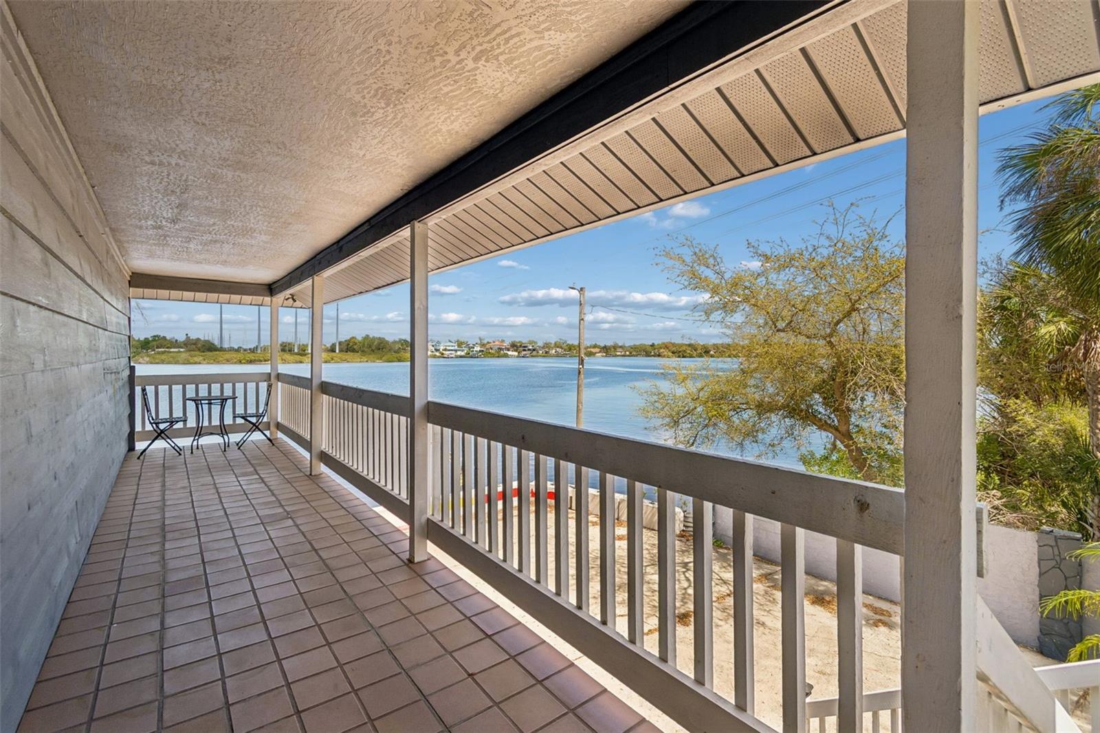 Image 22 of 67 For 9901 Bay Drive