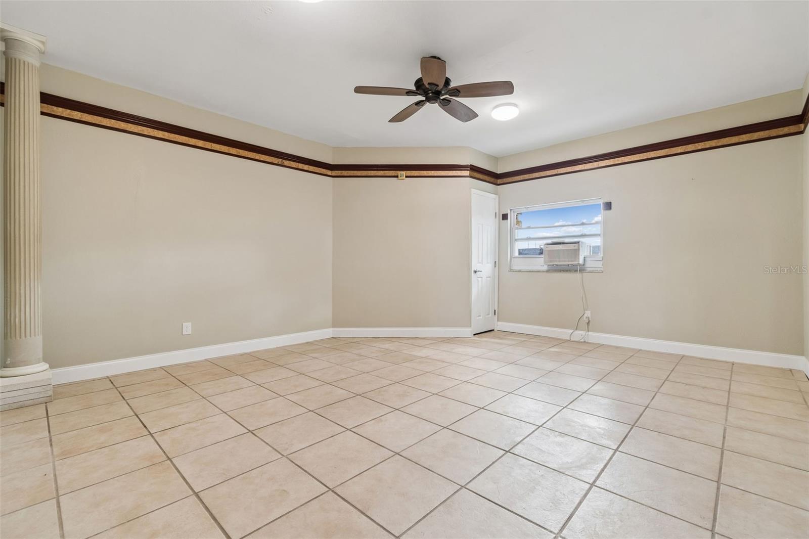 Image 32 of 67 For 9901 Bay Drive