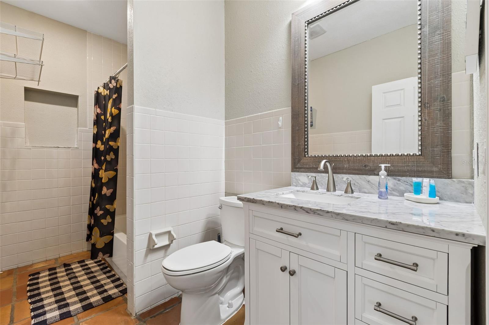 Image 37 of 67 For 9901 Bay Drive