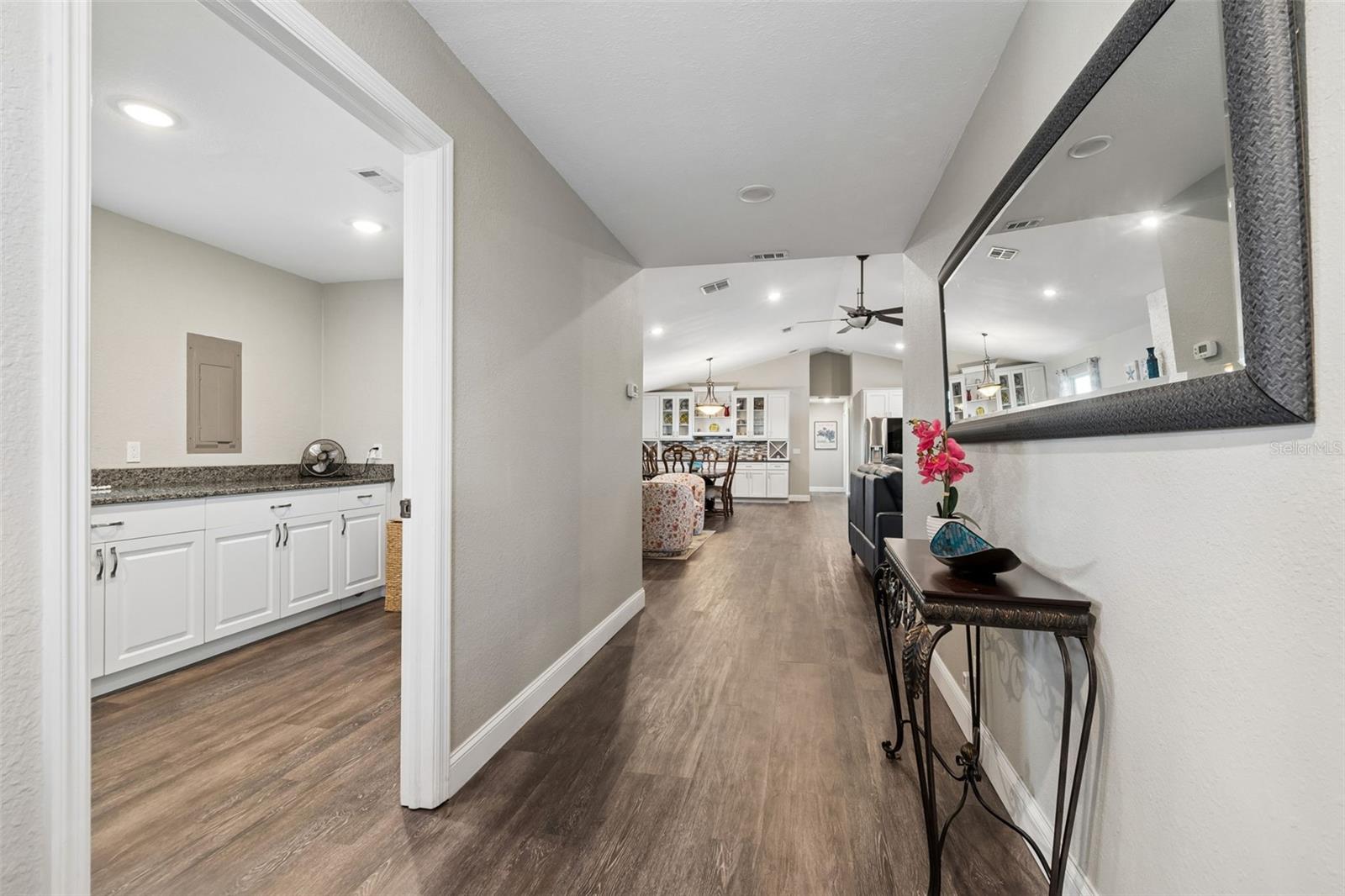 Image 4 of 67 For 9901 Bay Drive