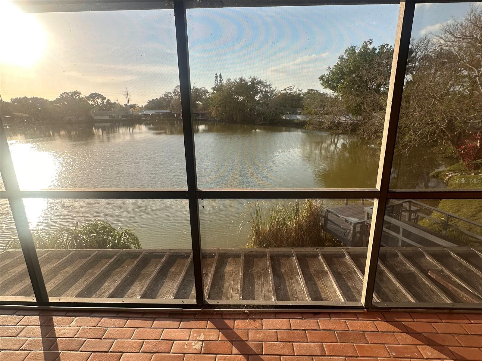 Image 11 of 16 For 1960 Union Street 22