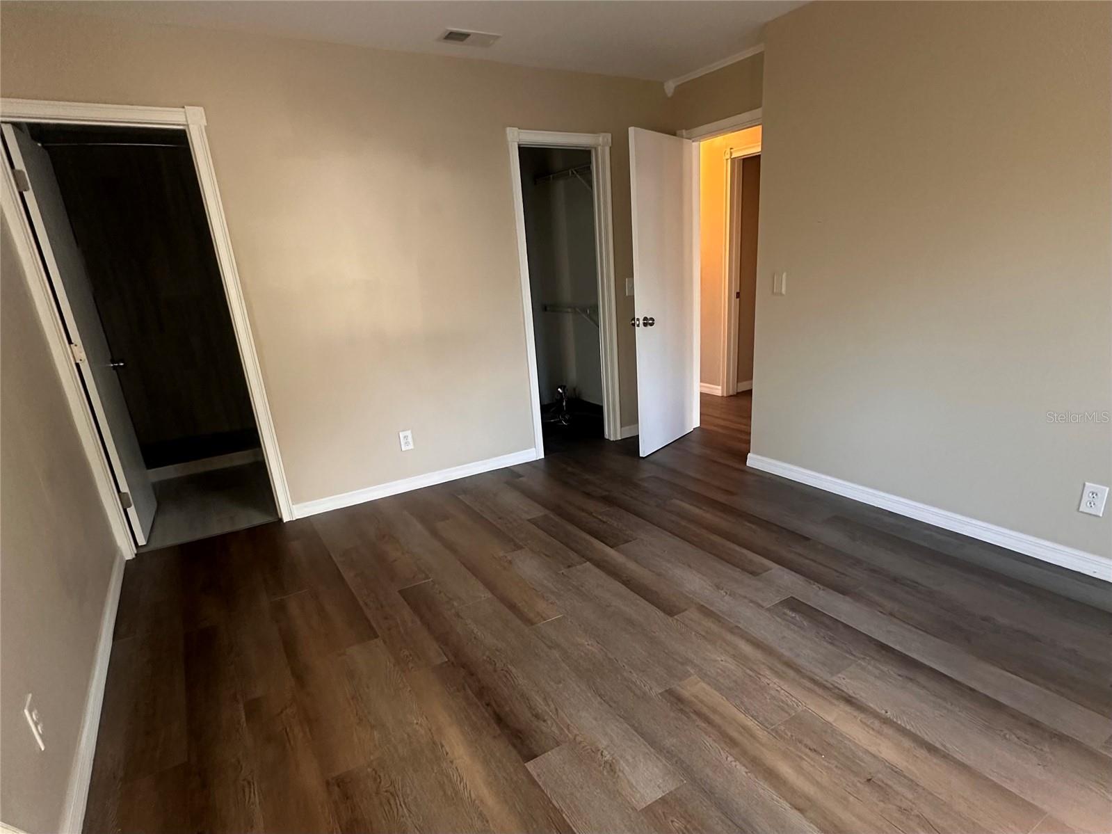 Image 5 of 16 For 1960 Union Street 22