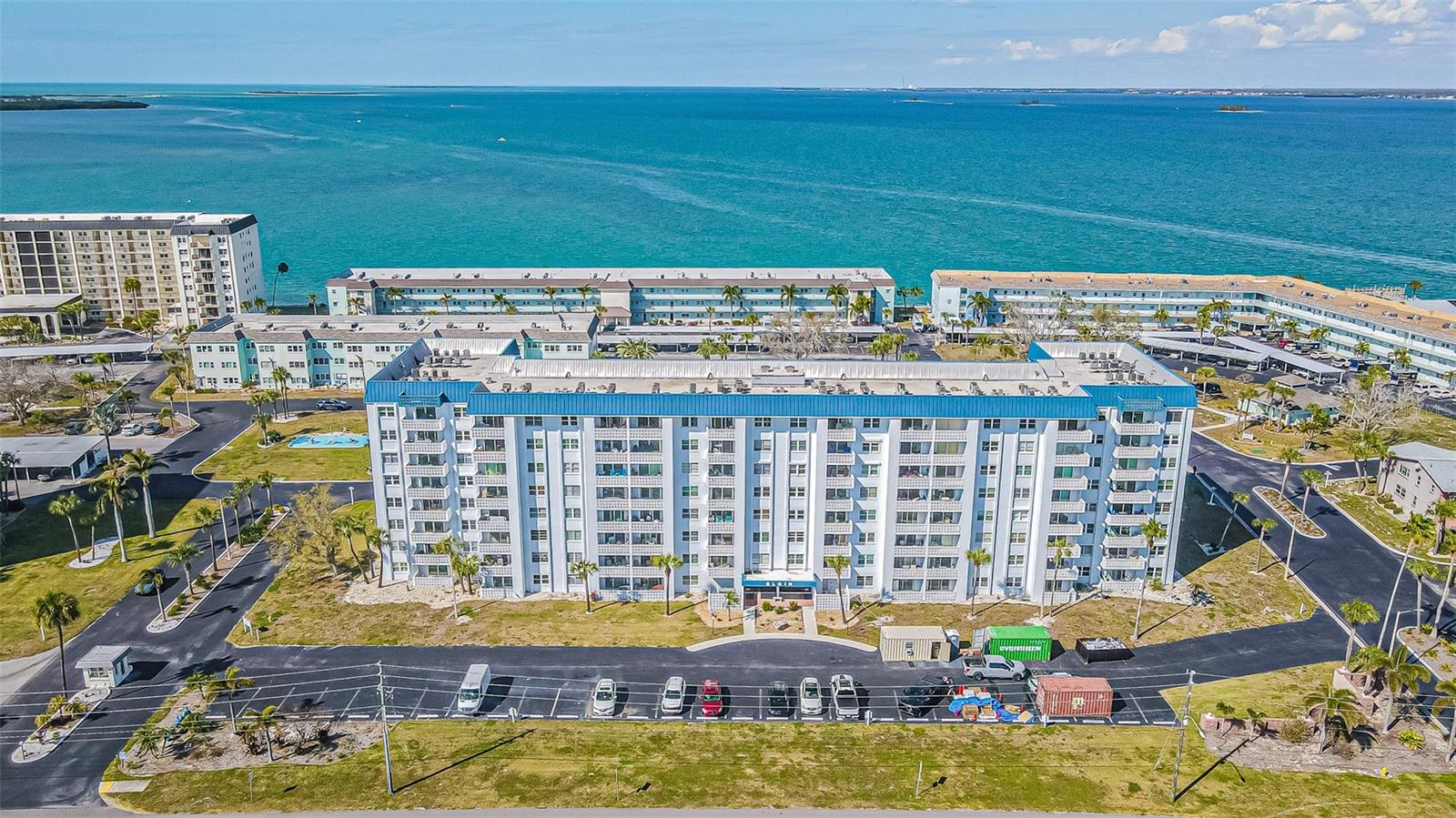 Image 29 of 35 For 7 Elgin Place 301