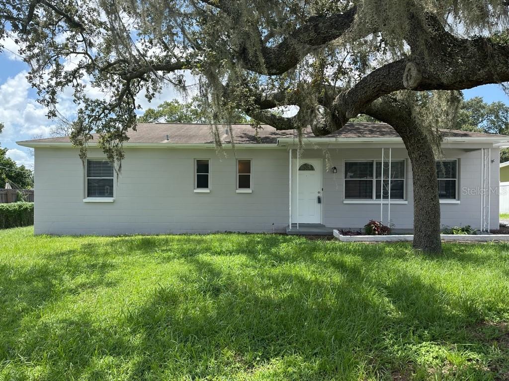 Image 2 of 18 For 1724 Eldred Drive