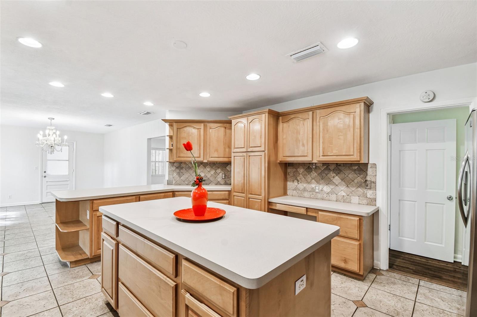 Image 7 of 14 For 4508 Henderson Boulevard