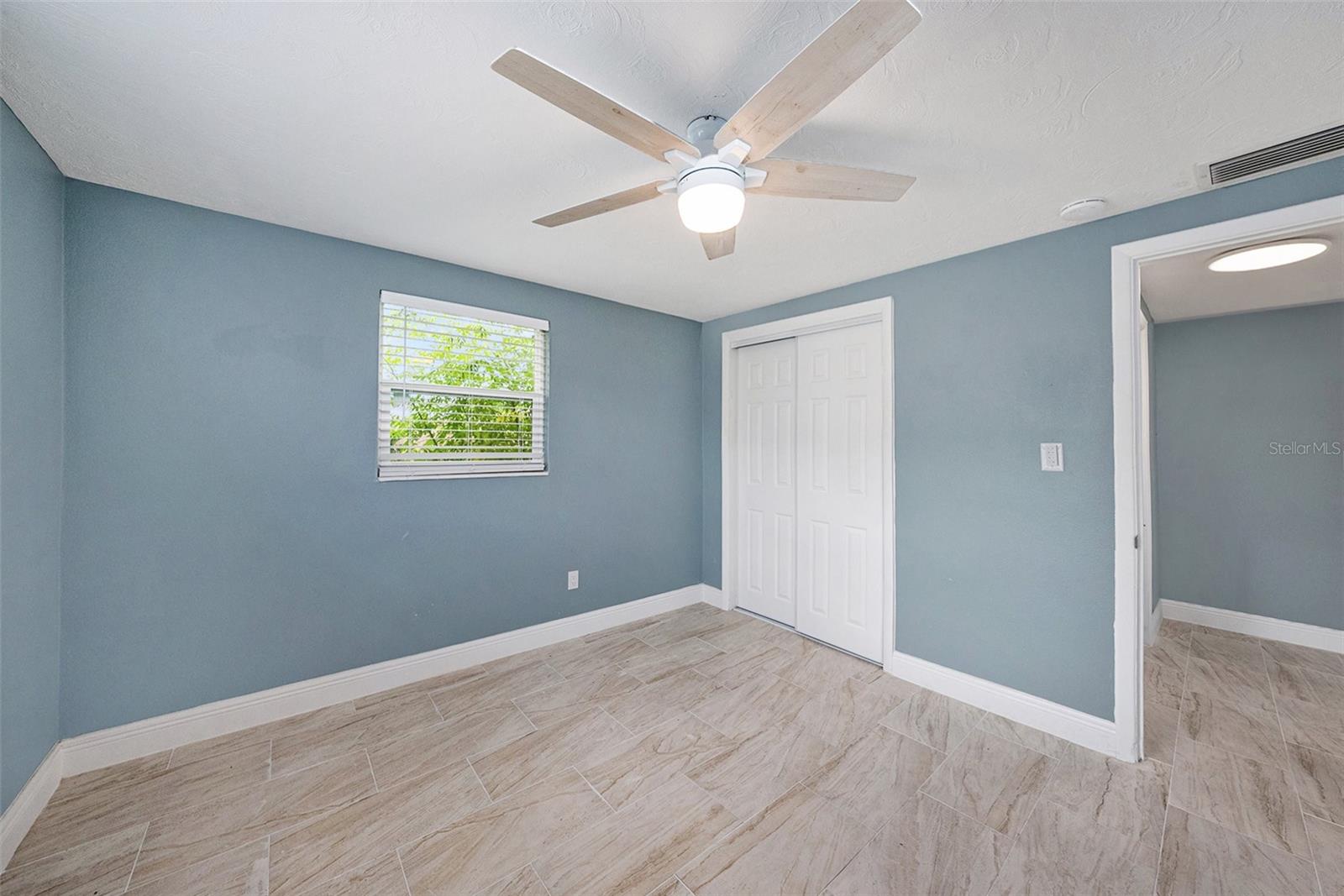 Image 22 of 25 For 4744 Guardian Ave