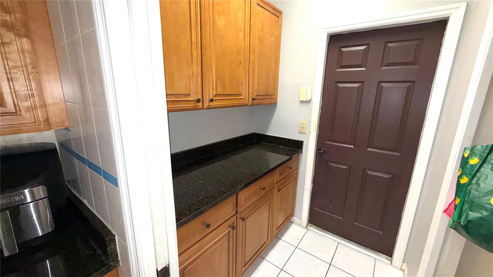 Image 30 of 51 For 17414 Equestrian Trail