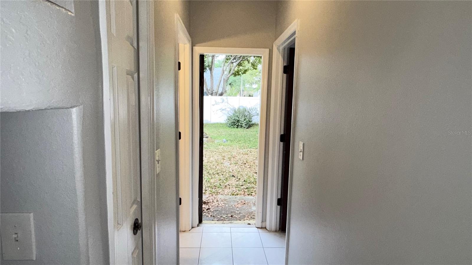 Image 35 of 51 For 17414 Equestrian Trail