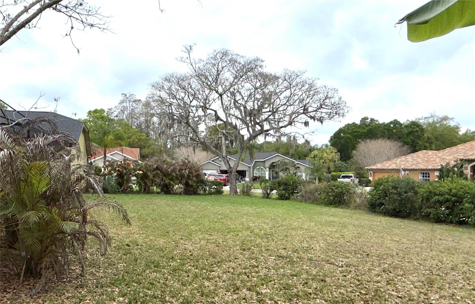 Image 9 of 51 For 17414 Equestrian Trail