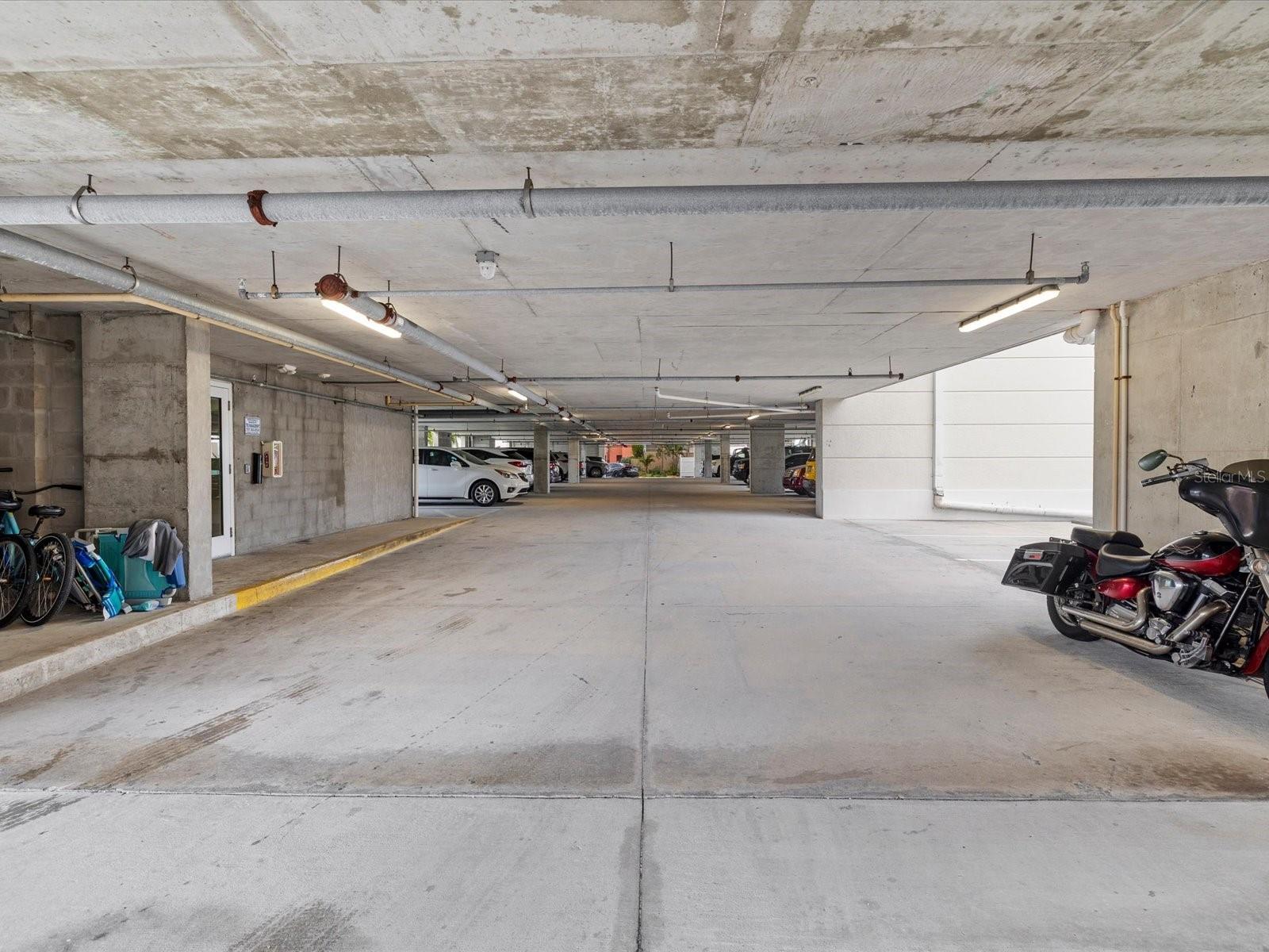 Image 38 of 61 For 13101 Gulf Boulevard 1304