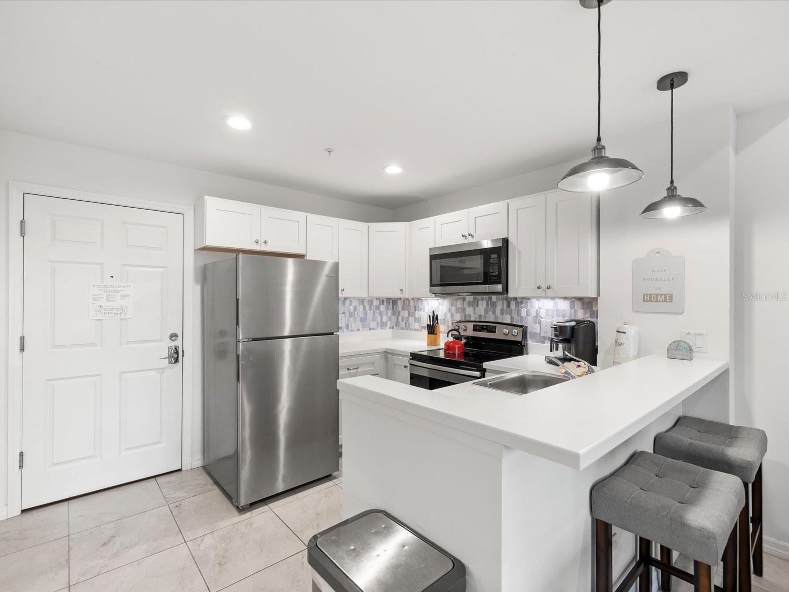 Image 8 of 61 For 13101 Gulf Boulevard 1304