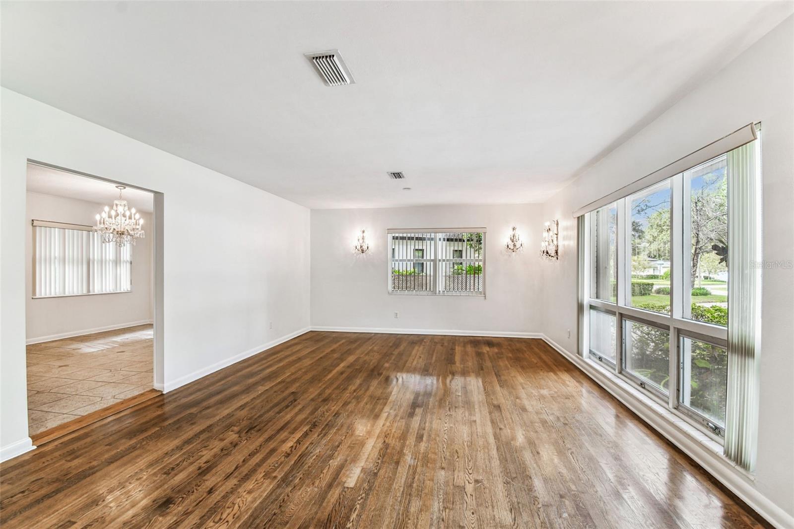 Image 5 of 13 For 4508 Henderson Boulevard