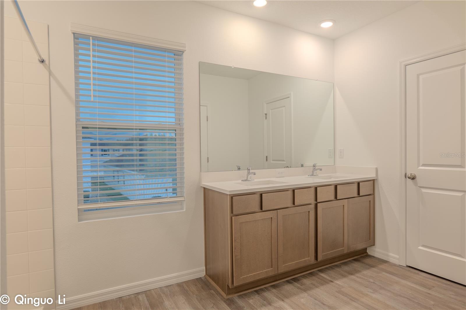 Image 15 of 22 For 32463 Weathered Oak Drive