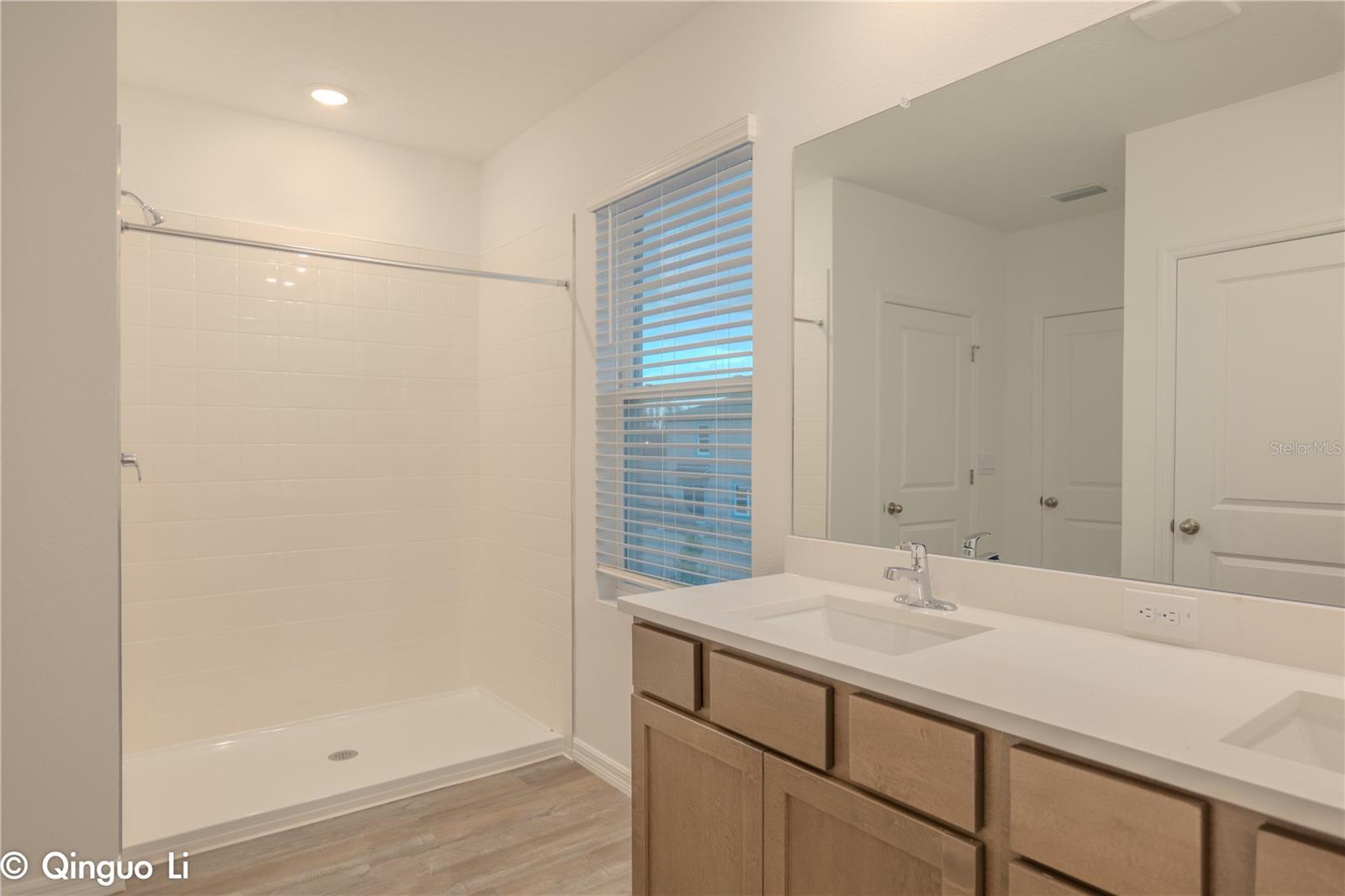 Image 16 of 22 For 32463 Weathered Oak Drive