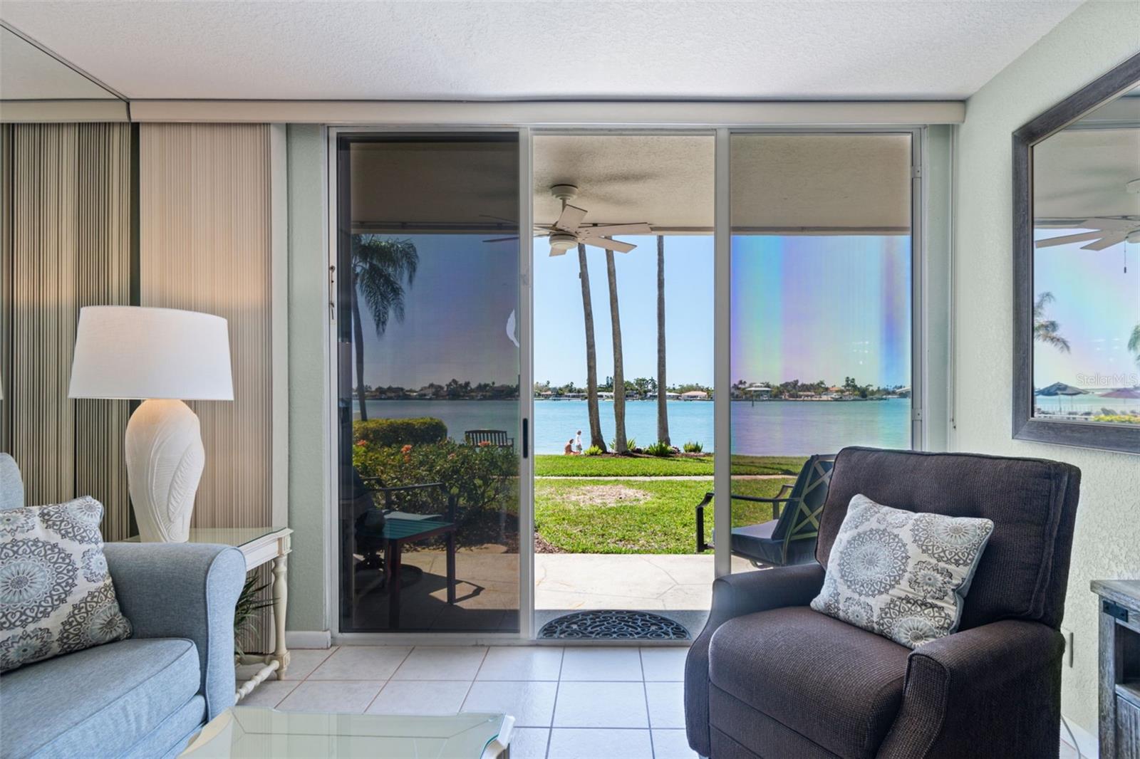 Image 7 of 33 For 5801 Bahia Del Mar Circle 114