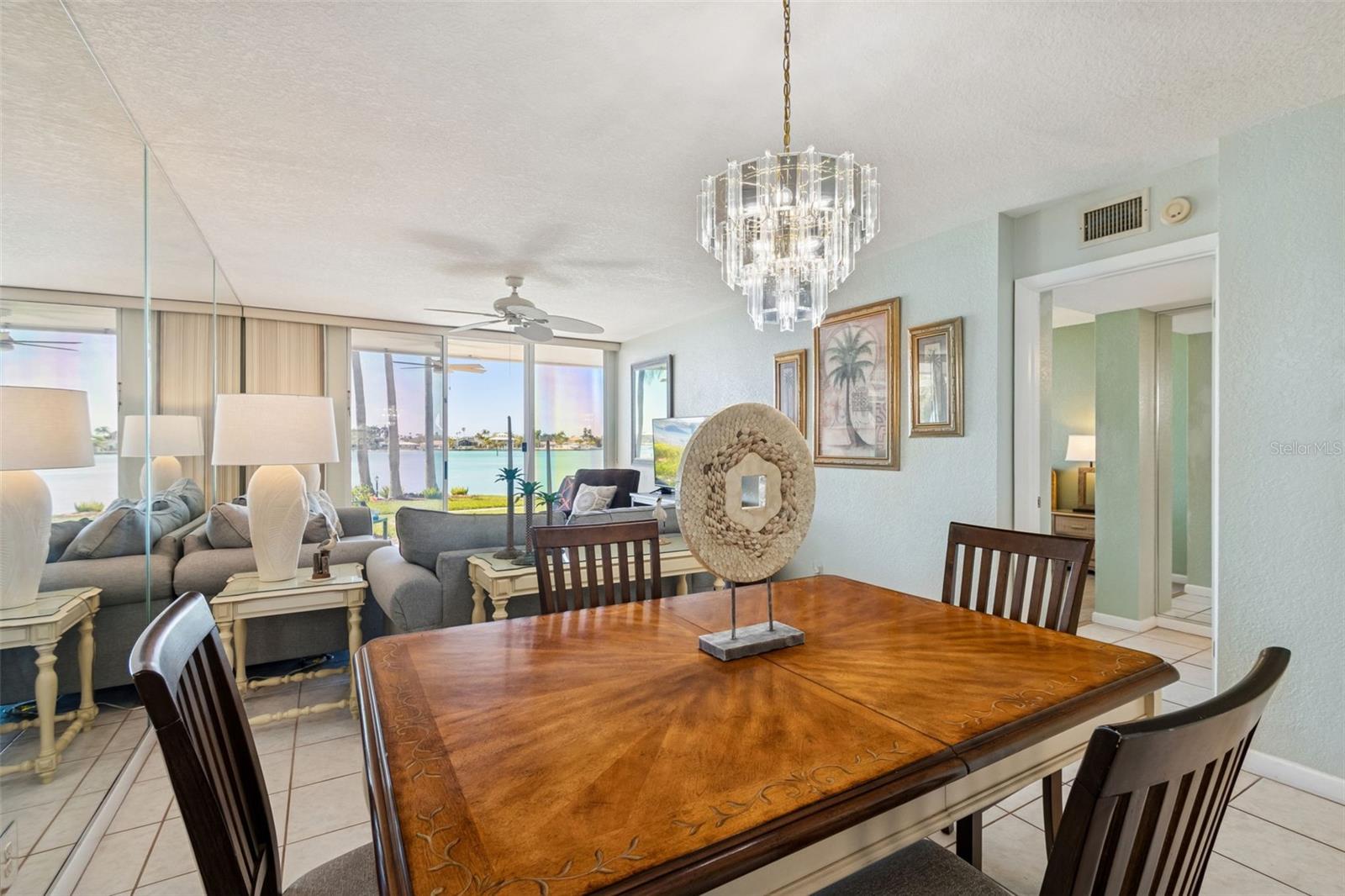 Image 8 of 33 For 5801 Bahia Del Mar Circle 114