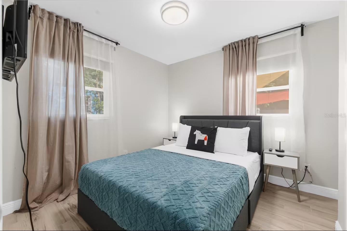 Image 13 of 25 For 8215 Quail Road