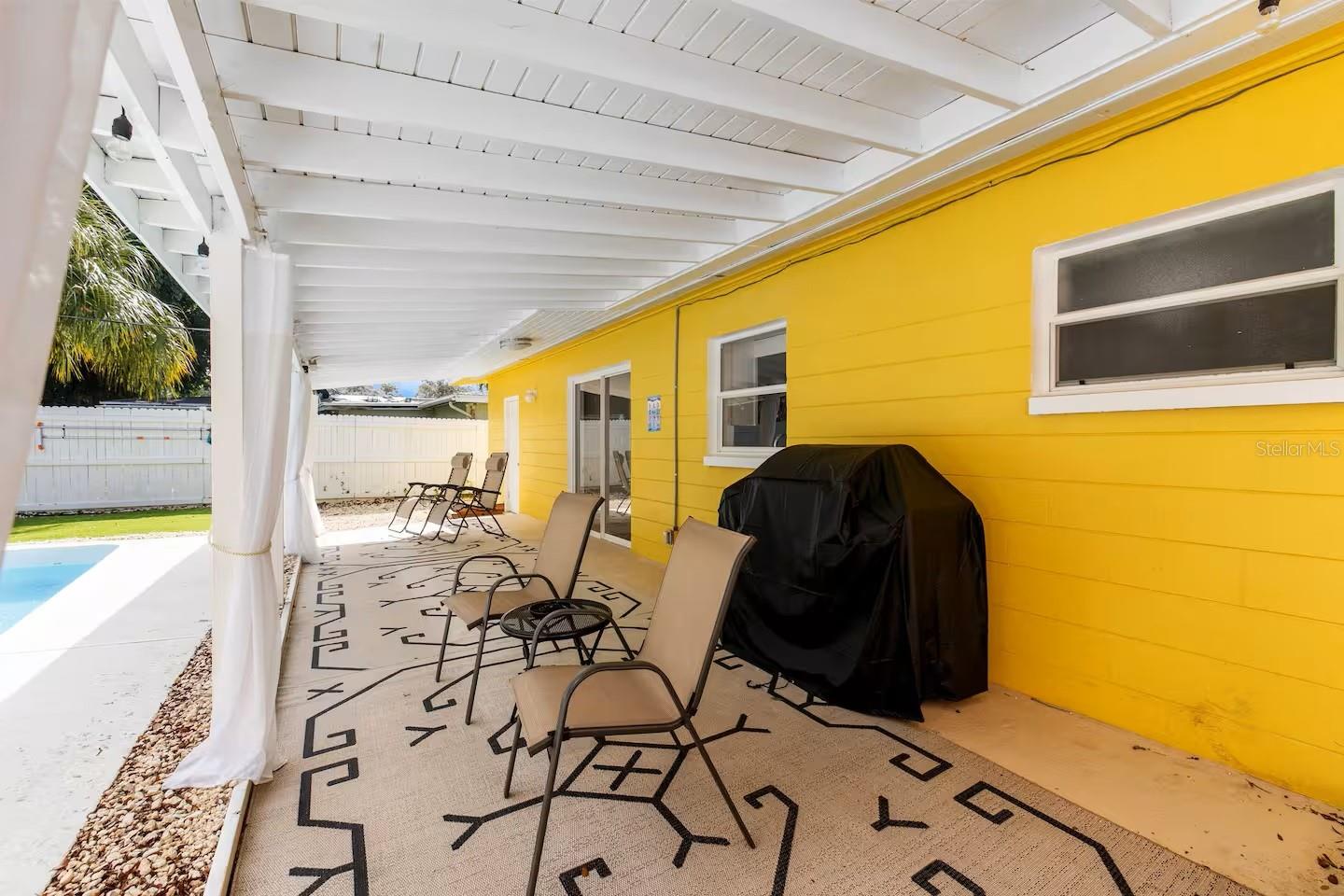 Image 17 of 25 For 8215 Quail Road