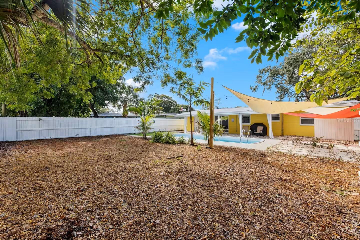 Image 18 of 25 For 8215 Quail Road