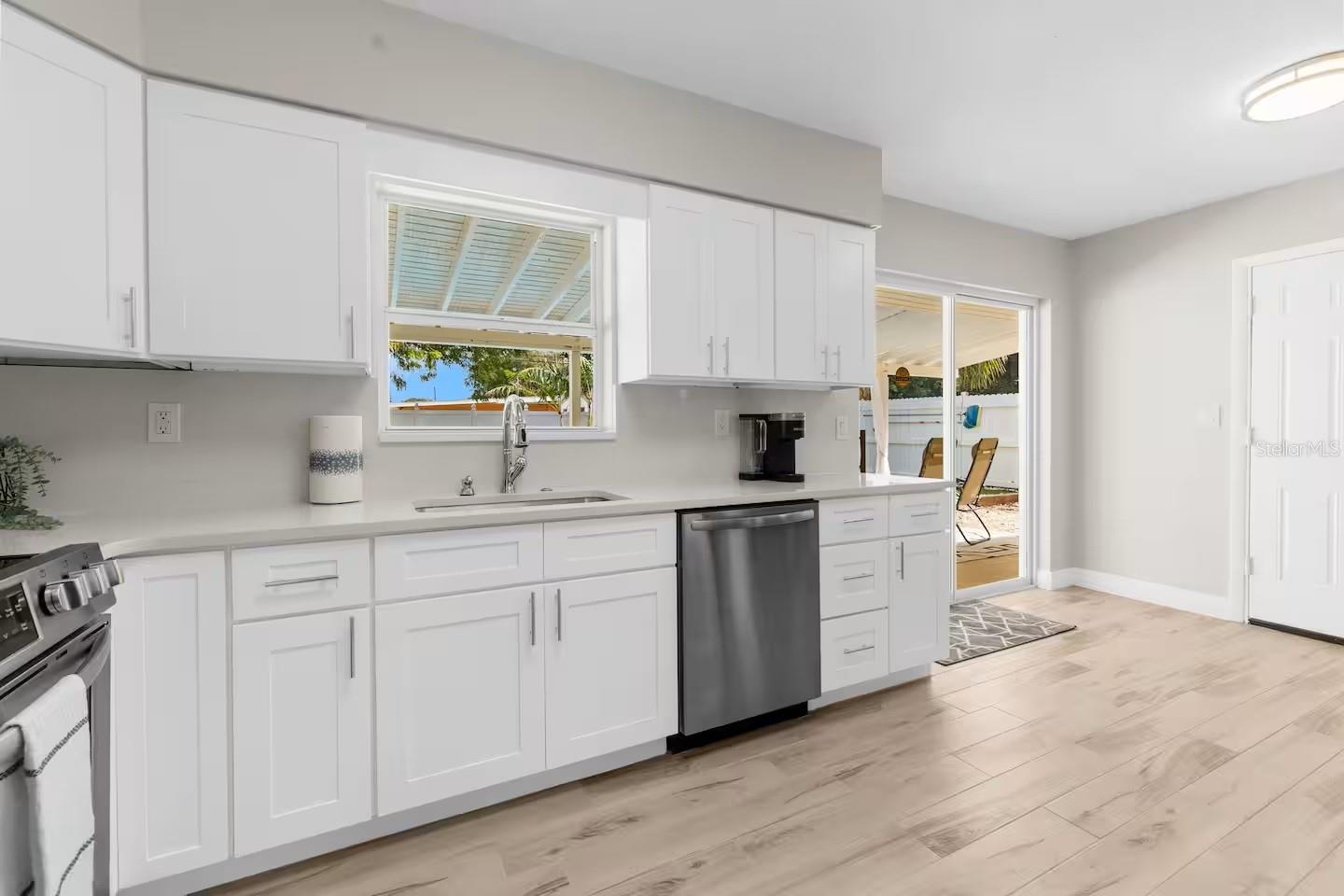 Image 6 of 25 For 8215 Quail Road