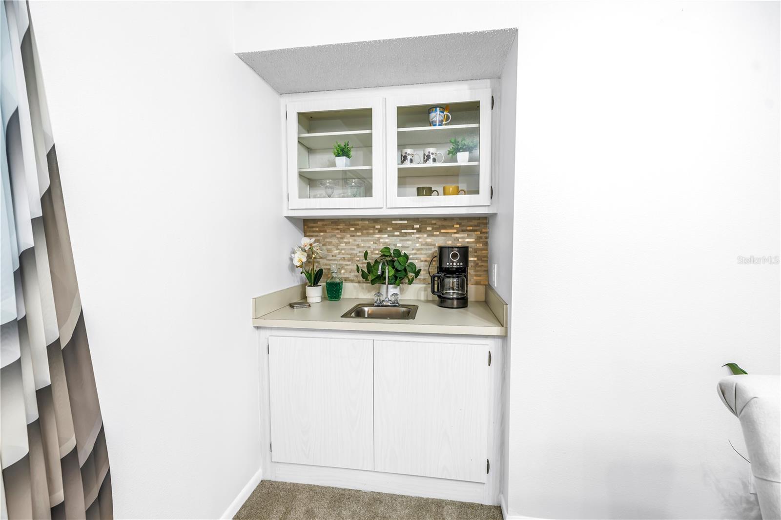 Image 13 of 49 For 1666 Monterey Drive