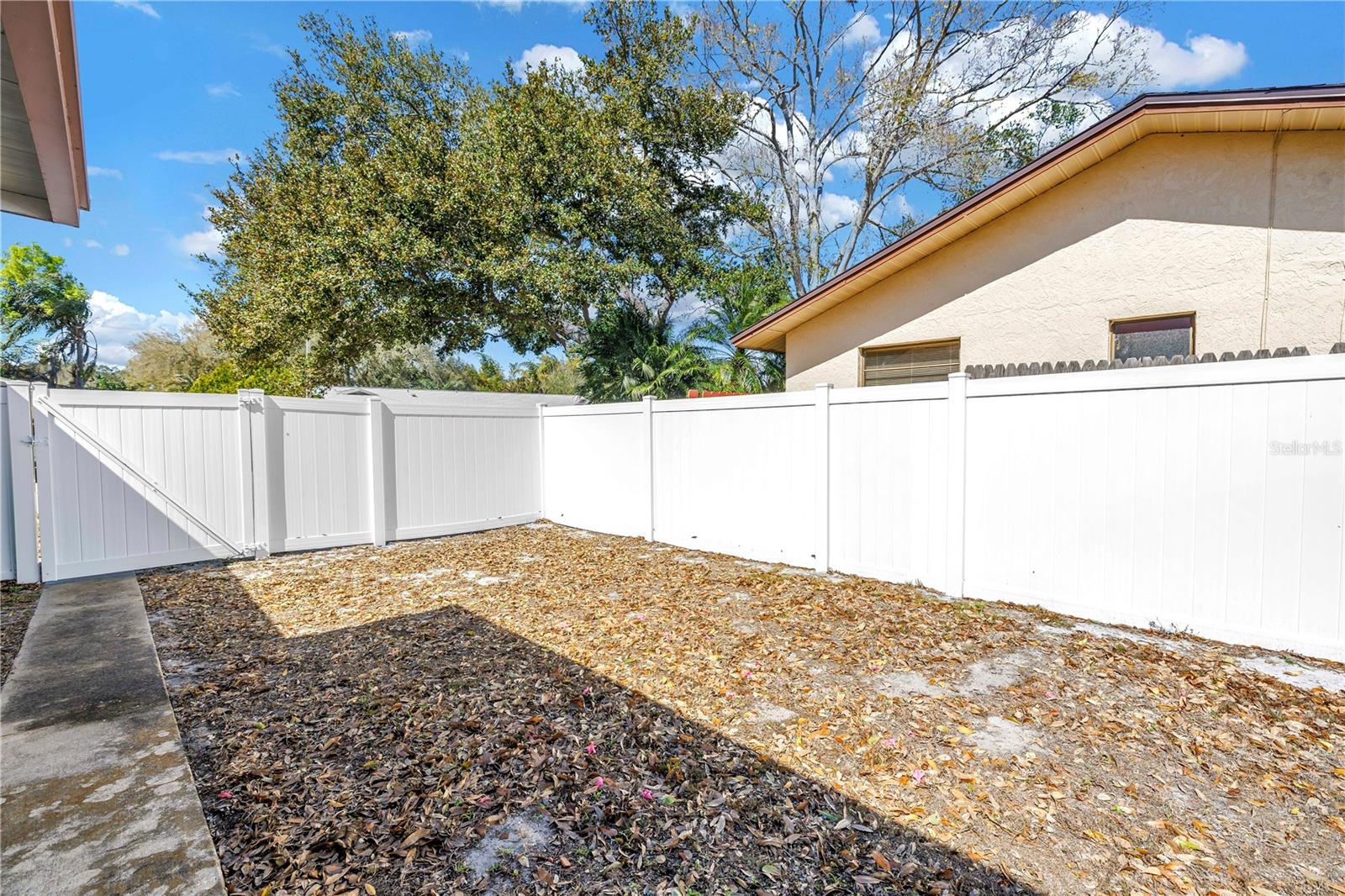 Image 44 of 49 For 1666 Monterey Drive