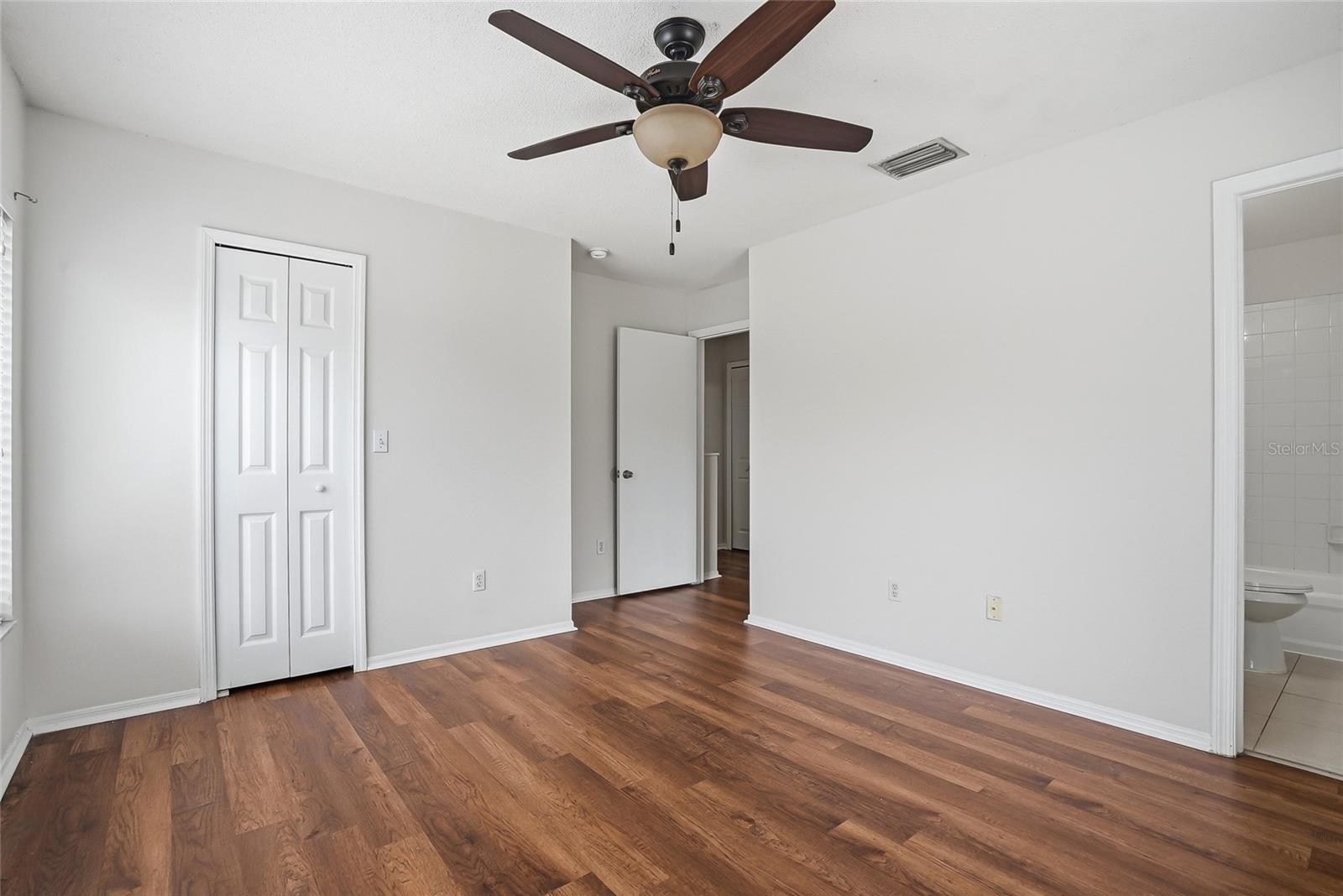 Image 17 of 32 For 2118 Fluorshire Drive