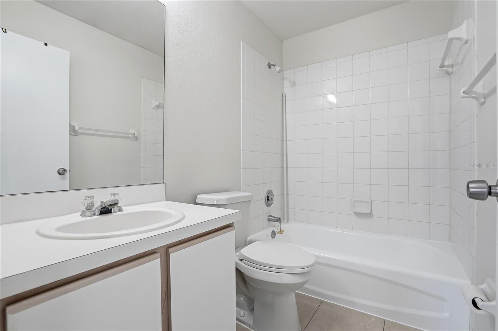 Image 18 of 32 For 2118 Fluorshire Drive