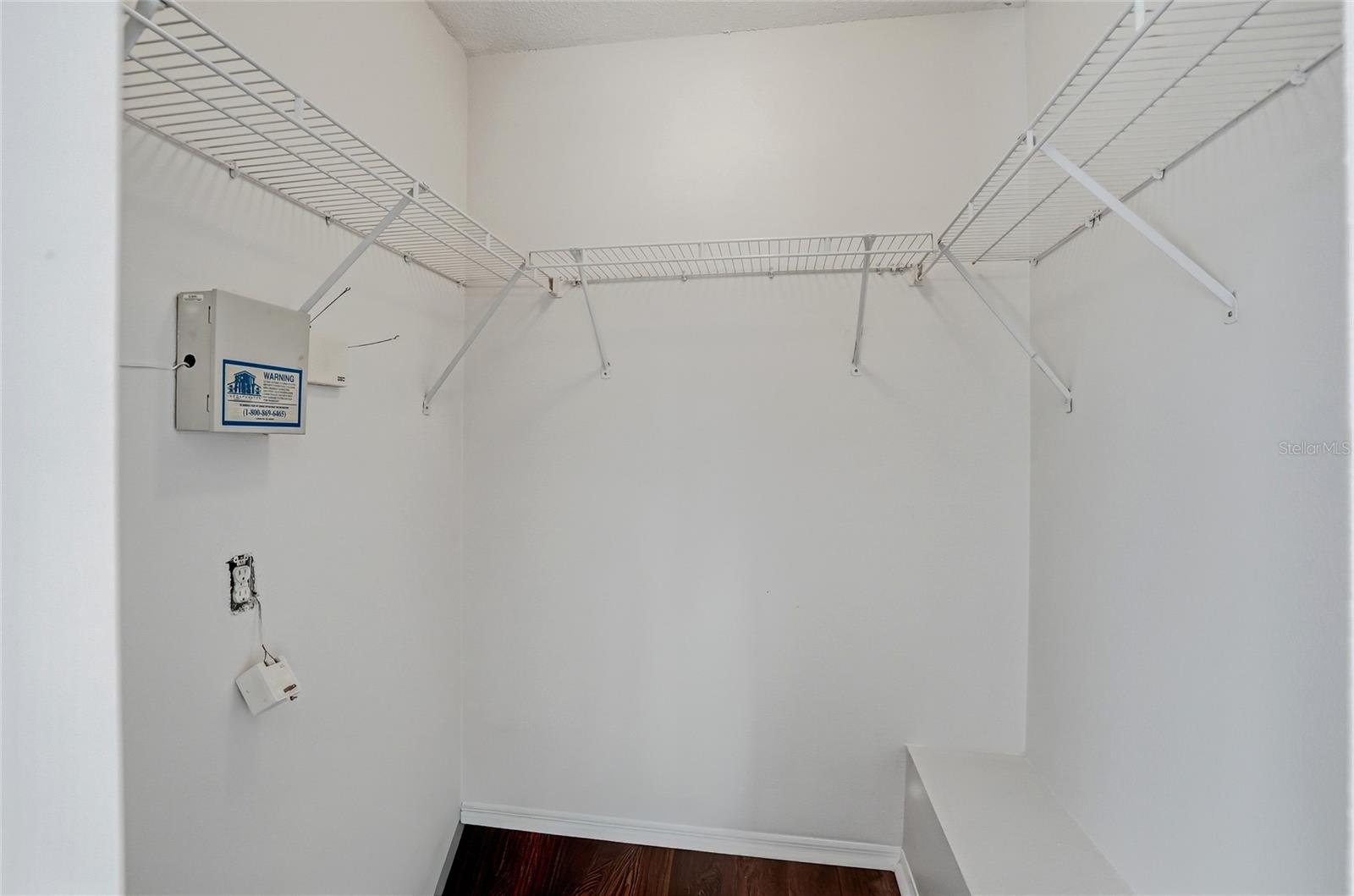 Image 20 of 32 For 2118 Fluorshire Drive