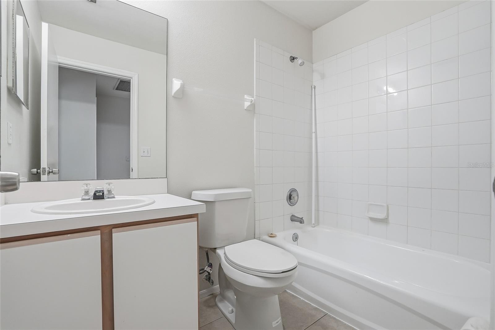 Image 24 of 32 For 2118 Fluorshire Drive